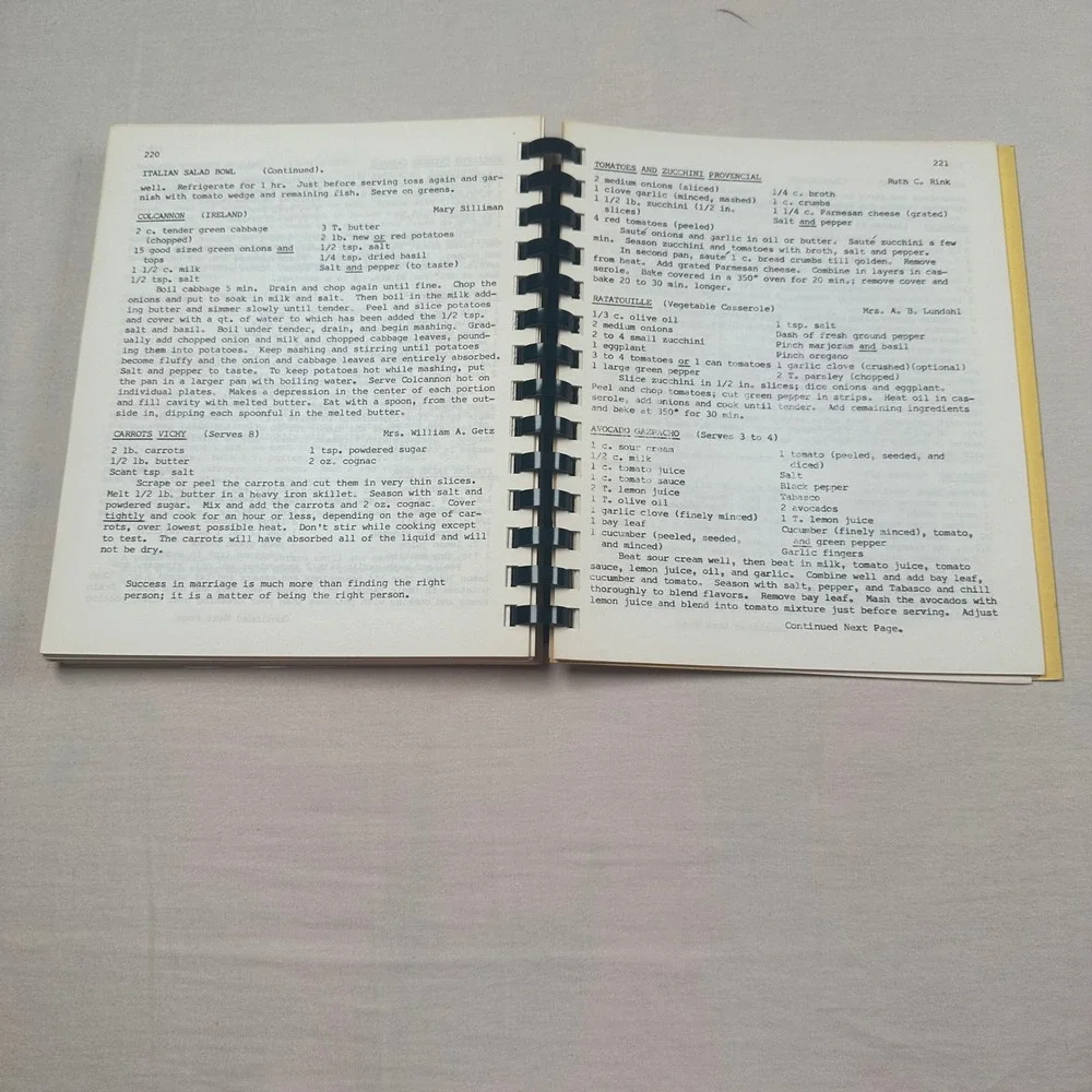 Vintage 1974 The Happy Cooker Moline Public Hospital Auxiliary Cookbook Illinois
